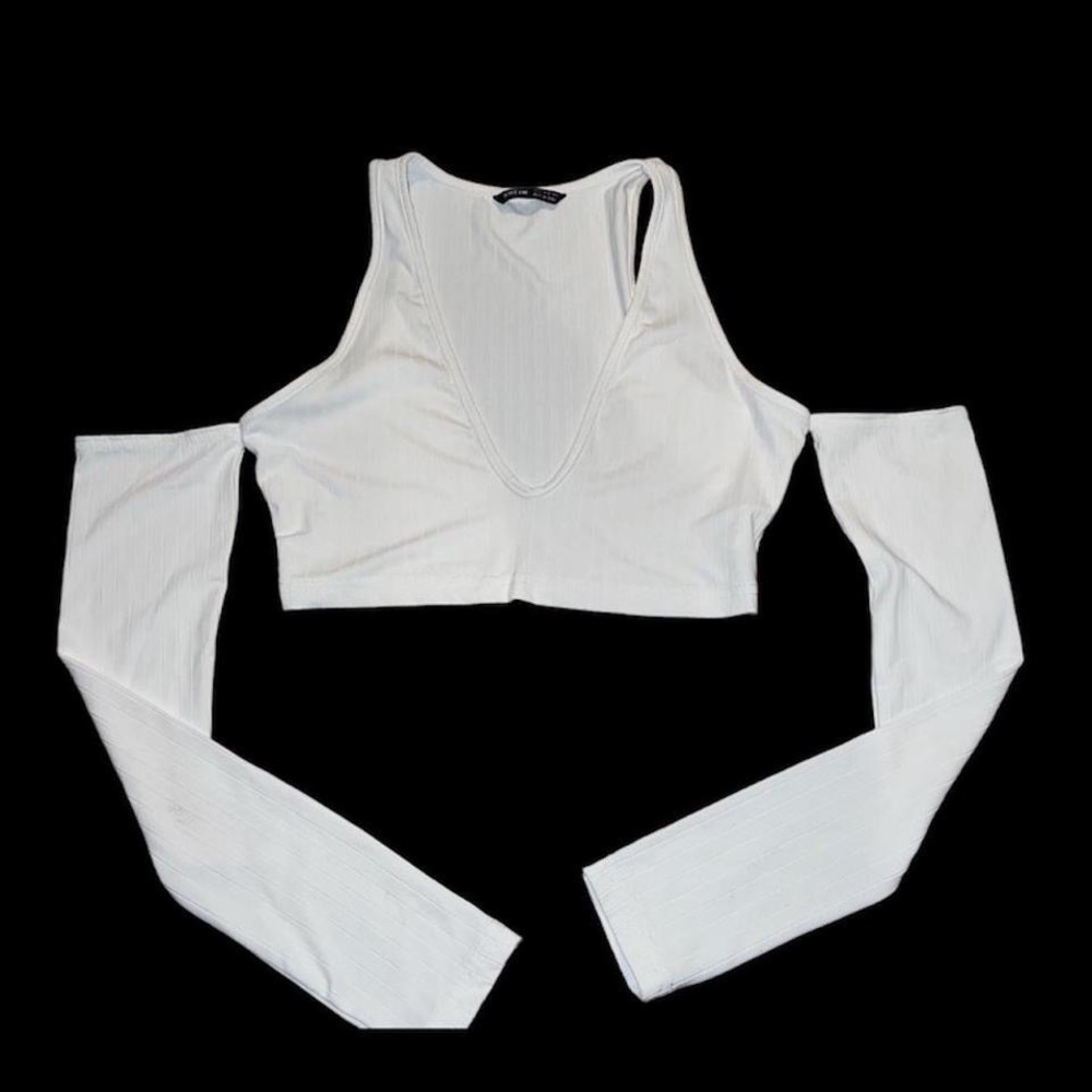 shein white off shoulder sleeved crop v neck top
